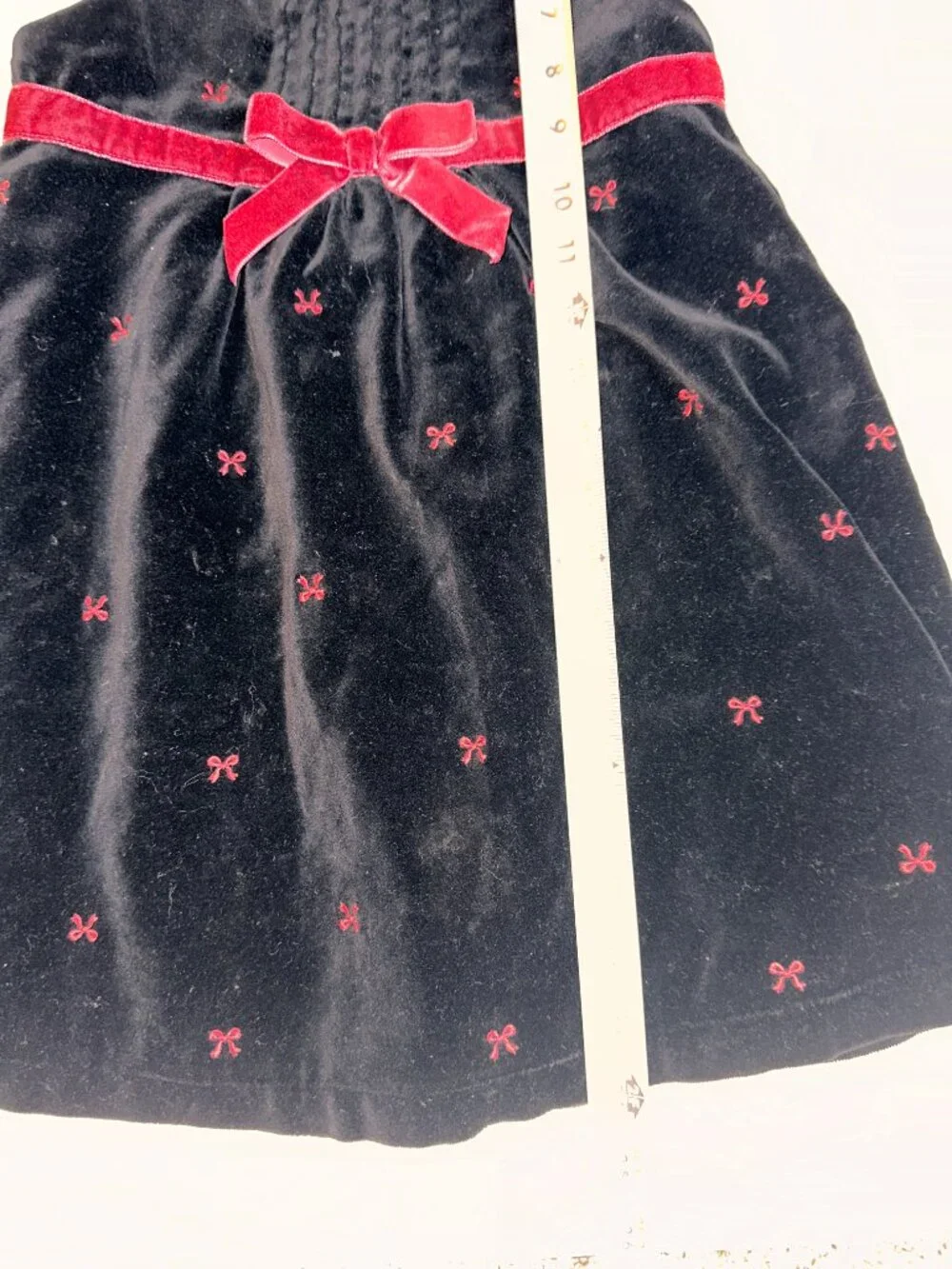 GYMBOREE girls sz 5 Black Red Velvet Holiday Dress Embroidered Bows #656